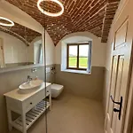 아파트 Esterbauer Homes, Gewoelbe Wohnung 4P, Moderne Stadel Loft 4P Und Generationen Farmhaus 9P In Ruhiger Alleinlage Mit Schwimmteich Am Hof Neuberg Niedertaufkirchen