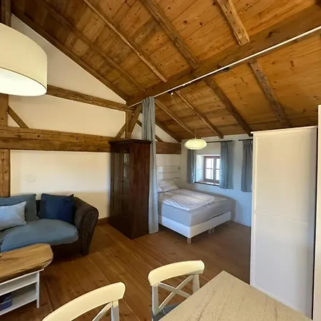Esterbauer Homes, Gewoelbe 4p, Moderne Stadel Loft 4p Und Generationen Farmhaus 9p In Ruhiger Alleinlage Mit Schwimmteich Am Hof Neuberg 아파트 Niedertaufkirchen